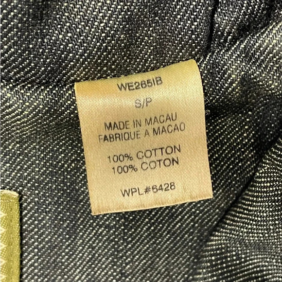 Wrangler RARE denim blazer jean jacket. Super cute details. Women’s Small - Picture 13 of 16